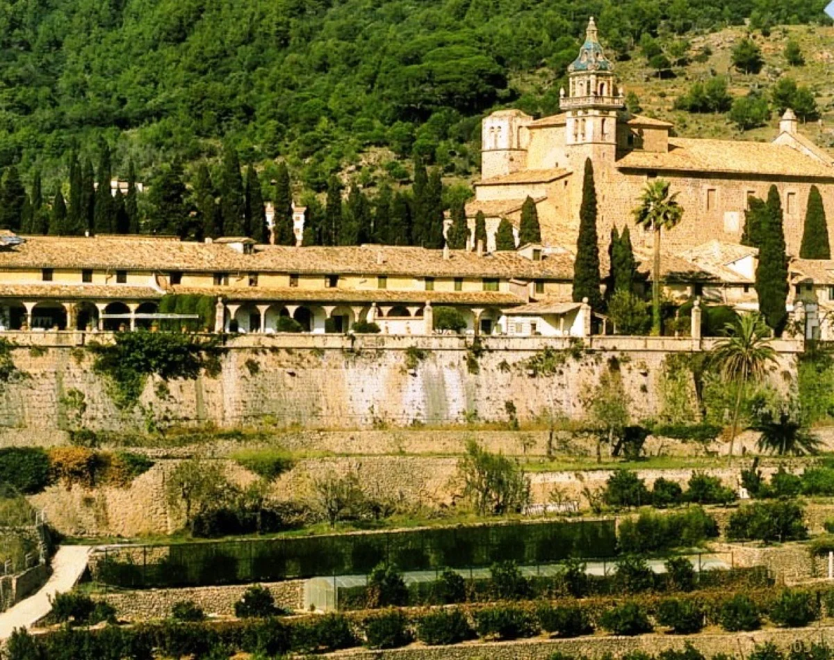 Valldemossa Charterhouse exterior