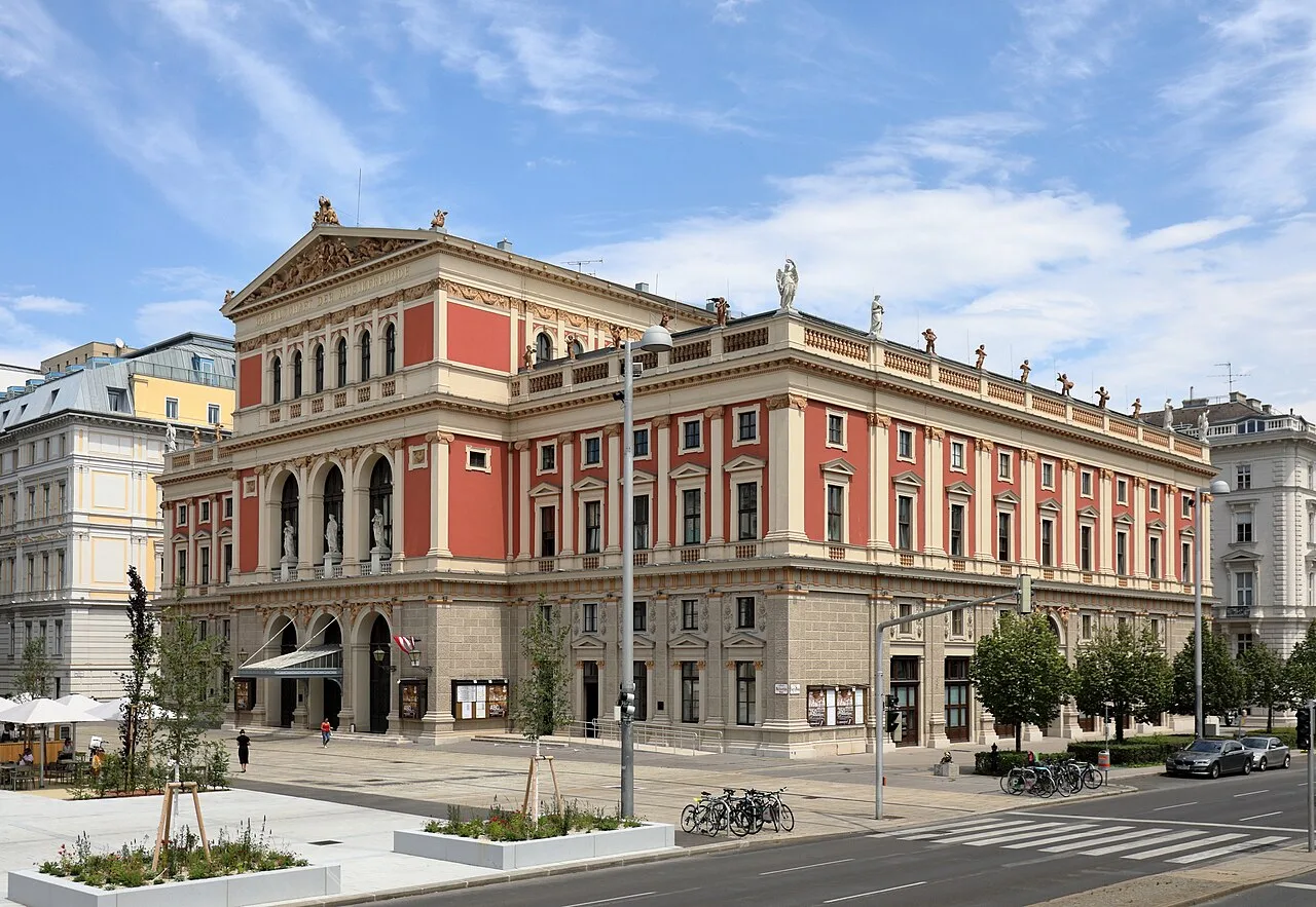 Vienna Musikverein exterior — premiere venue of Tchaikovsky's Violin Concerto