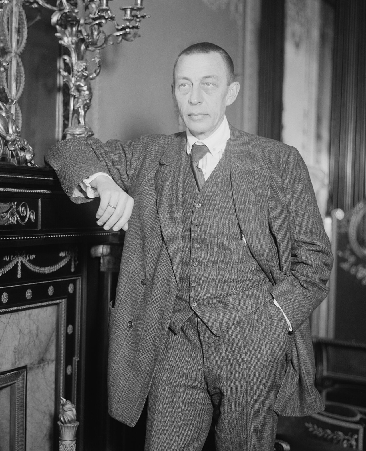 Rachmaninoff, The Bells, Op. 35 — An Anonymous Letter and a Funeral That Ends in Major