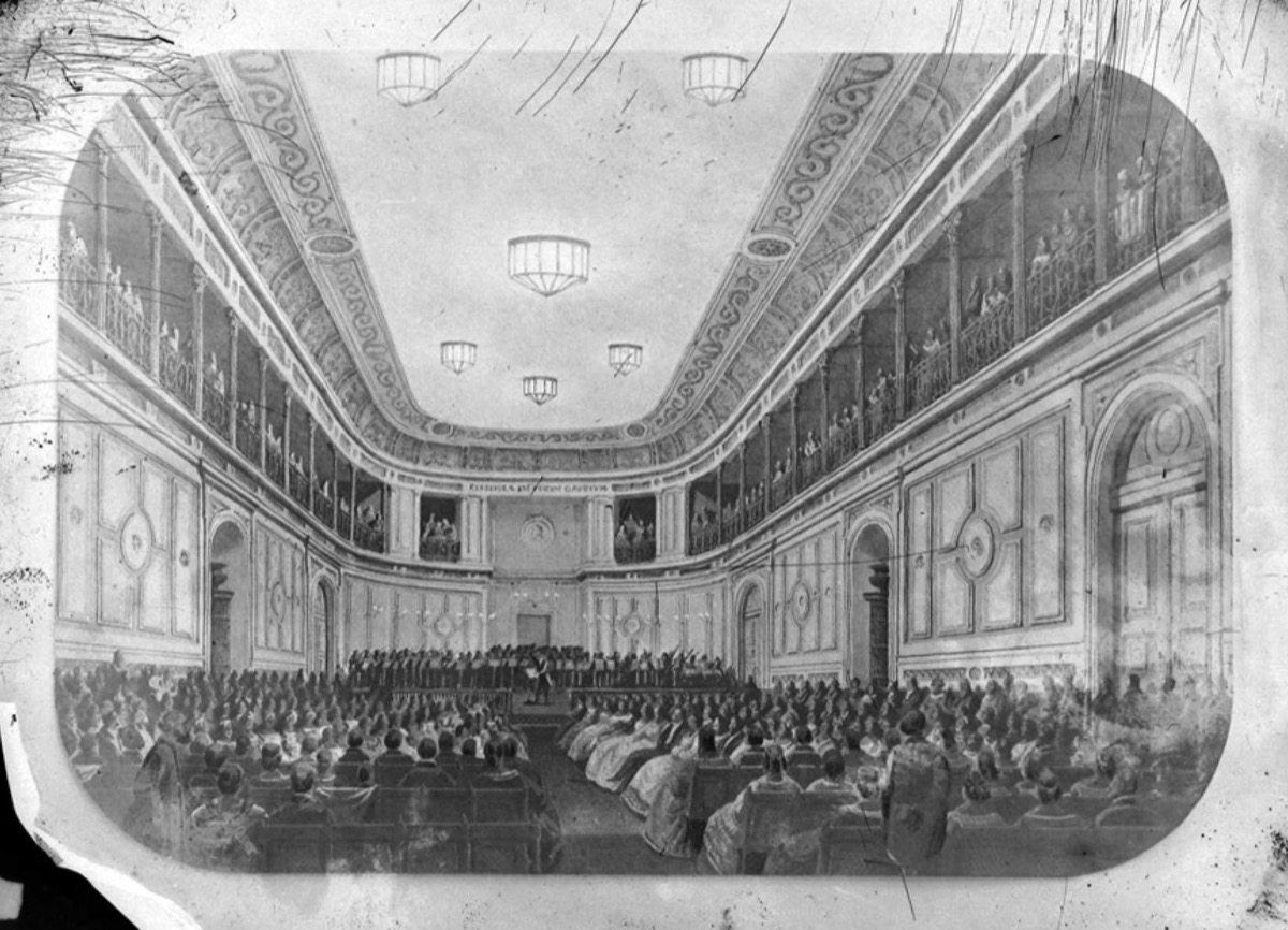 Nineteenth-century view of the concert hall of the old Leipzig Gewandhaus with orchestra and seated audience