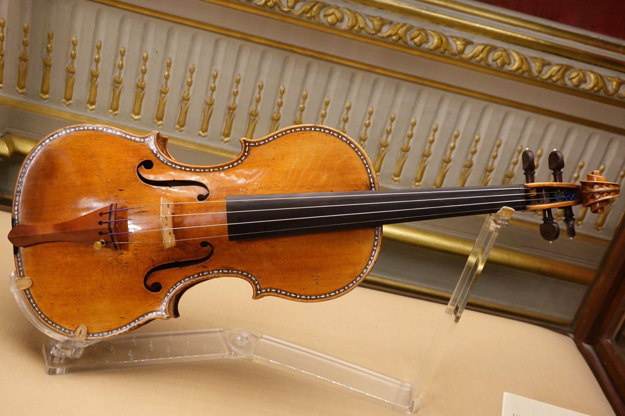 The Complete Guide to Violin Concertos
